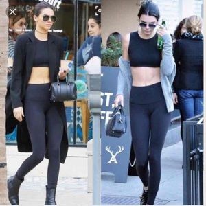 Alo Yoga high waisted airbrush leggings black